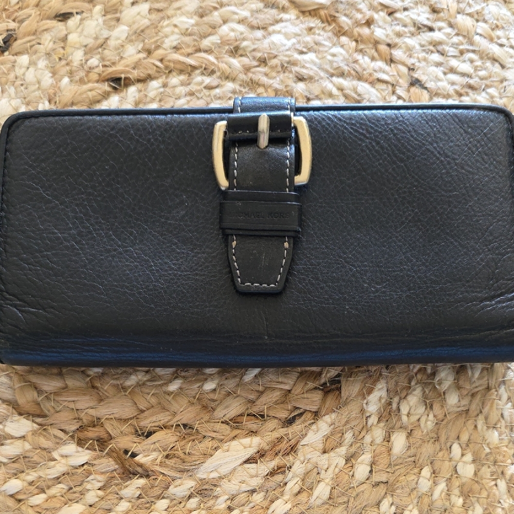 Michael Kors Black Leather Flap Wallet with Embossed MK Emblem - Picture 3 of 5